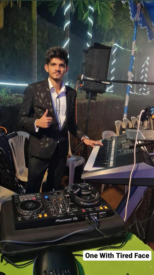 DJ Aaron Divino