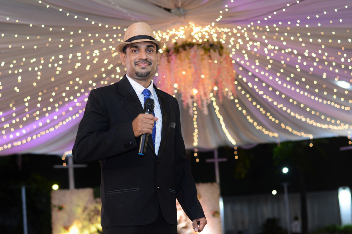 Emcee Savio D'costa